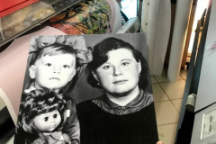 портрет на полотні