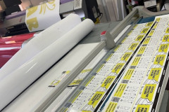 друк на плівці та порізка в розмір 