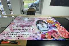 набивка люверсів на банер 